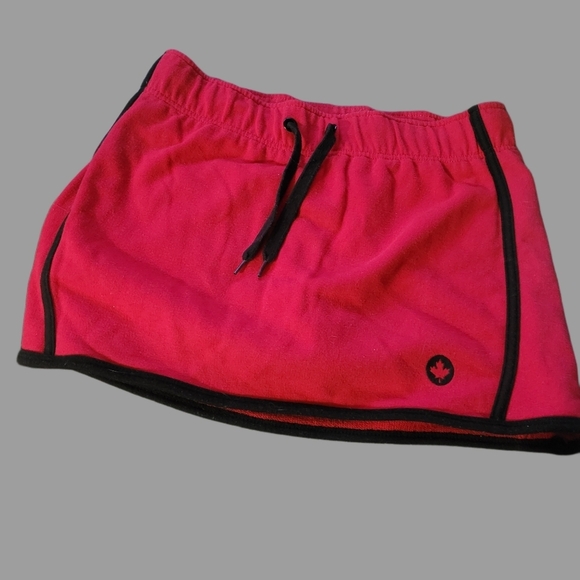 Pur nrg athletics skort in Red with Black Trim - Picture 1 of 4